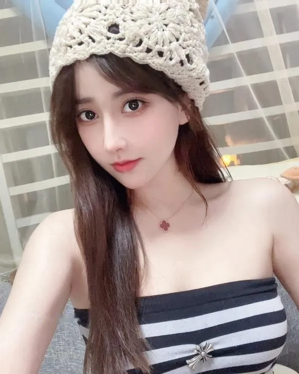 颜值女友小千代
