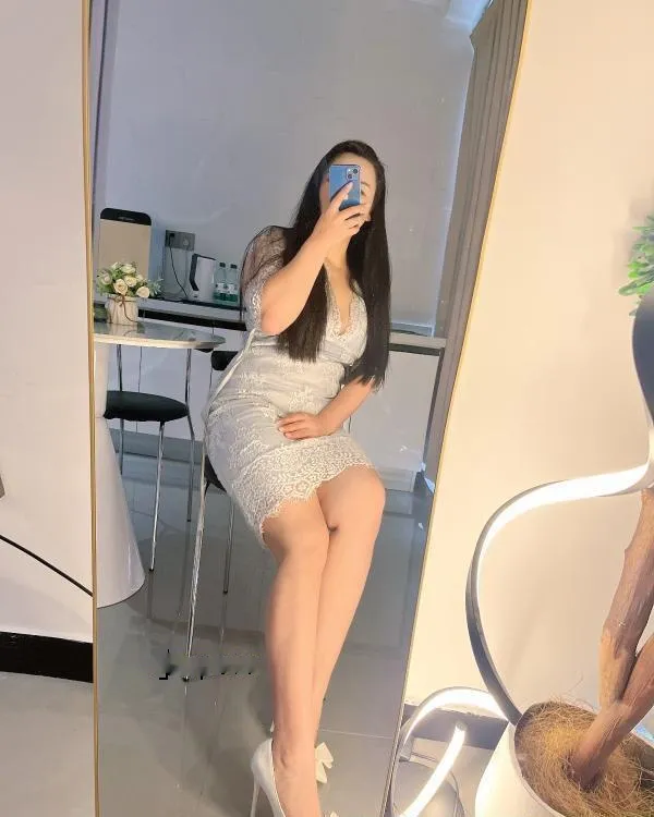 少妇小姐姐