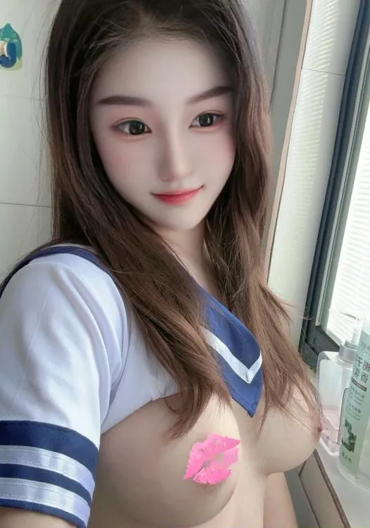 性感小蛮腰思甜