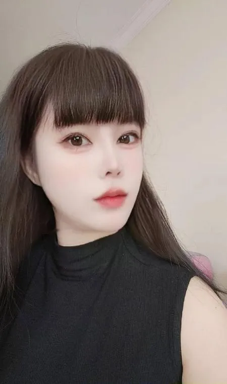 肤白性感颜值妹子