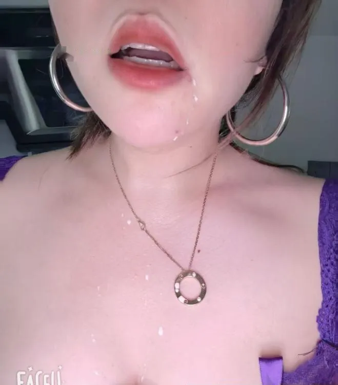 大奶骚妹妞妞
