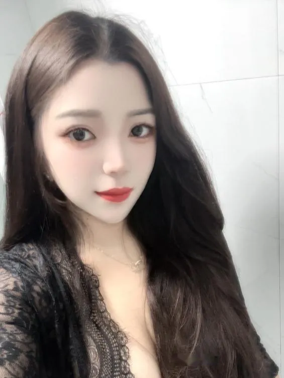 吴江大胸妹