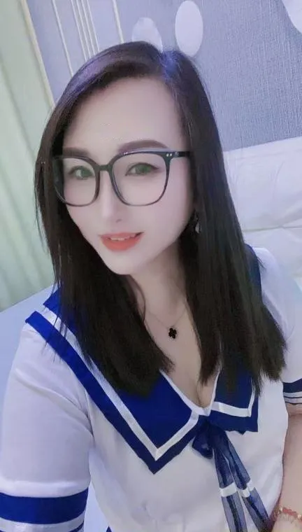 瑶海锁喉少妇