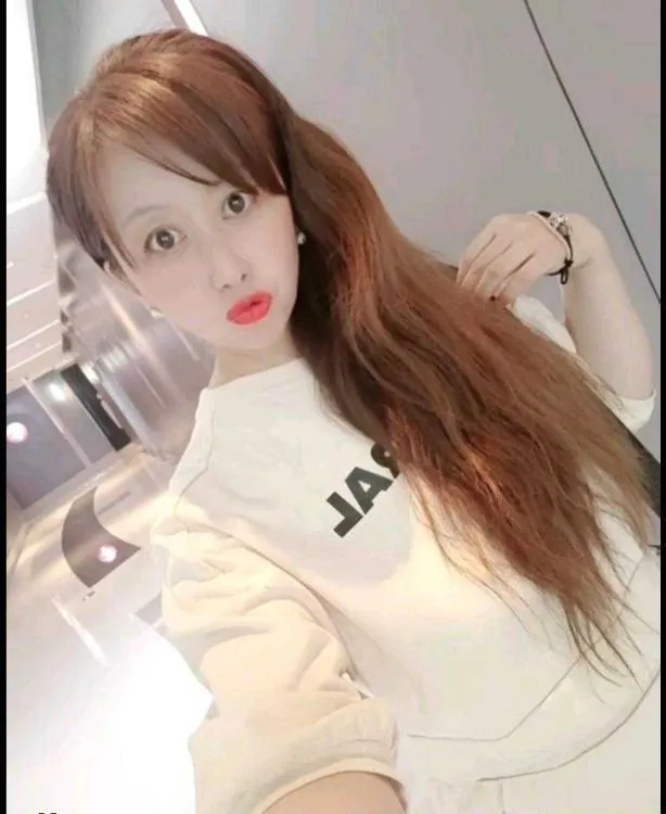 丽丽艾
