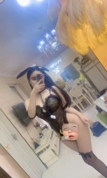 罗湖制服诱惑小月