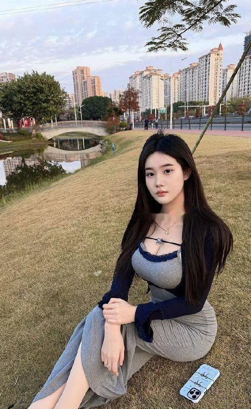 一插就叫下面很紧致