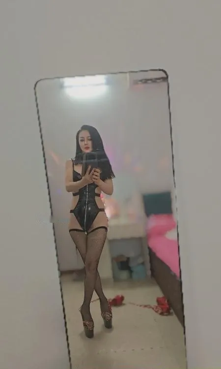 玩SM女王馨馨
