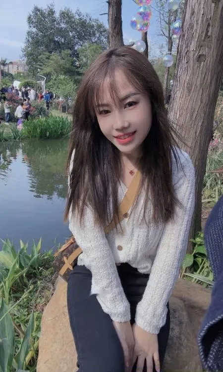 乳神萌萌