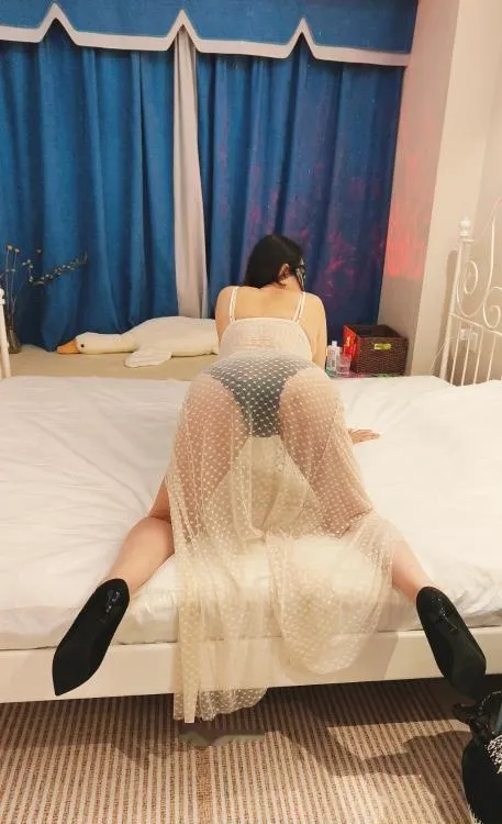 人妻黄老师