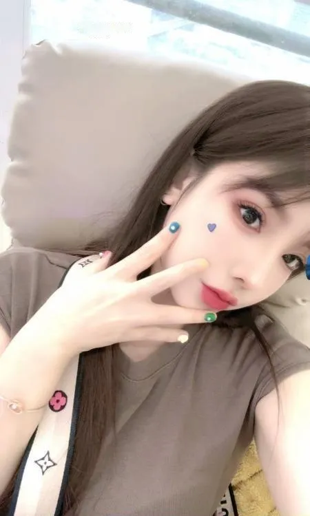 徐东高颜大熊小姐姐