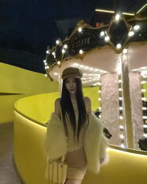 高颜值性感美女