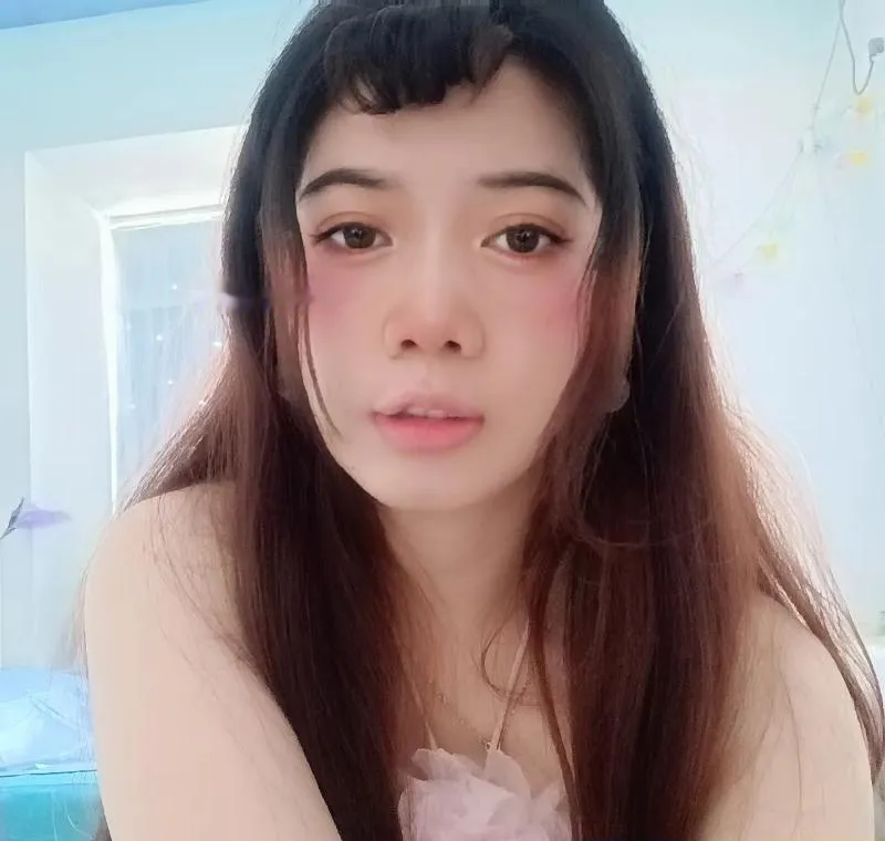 嫩妹抓龙筋