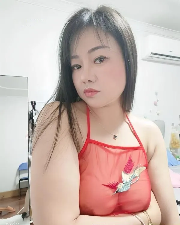 徐汇大胸G奶芊芊