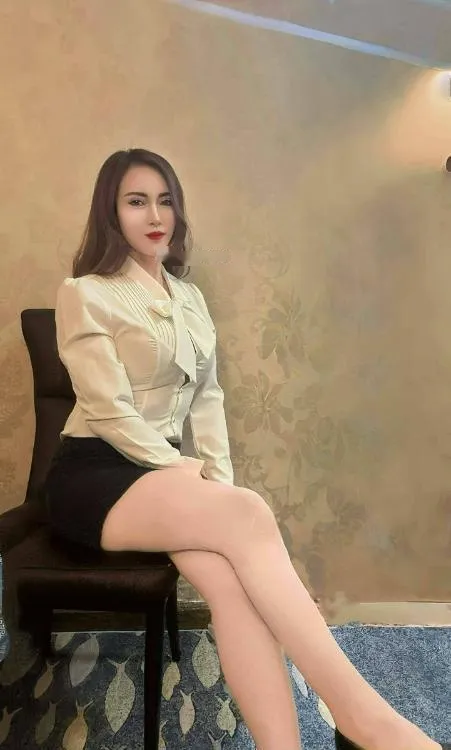 朝阳大胸骚妹子