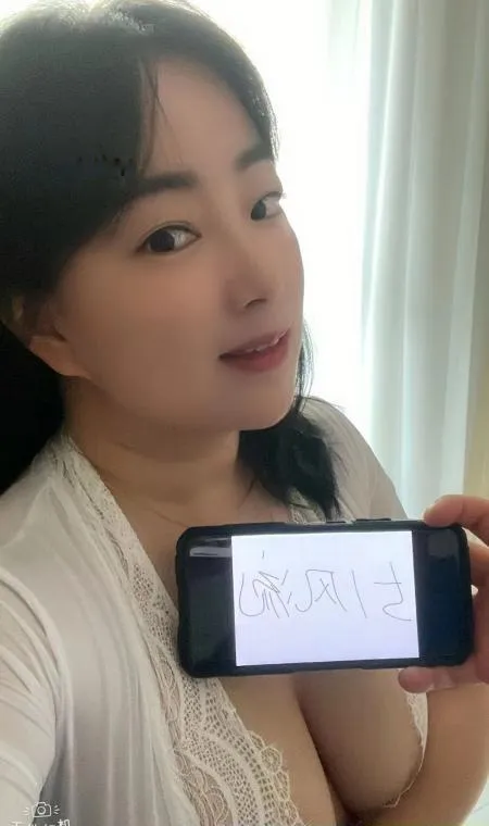 瑶海爆乳女神颜欢