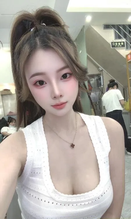 贴心女友半只狐狸