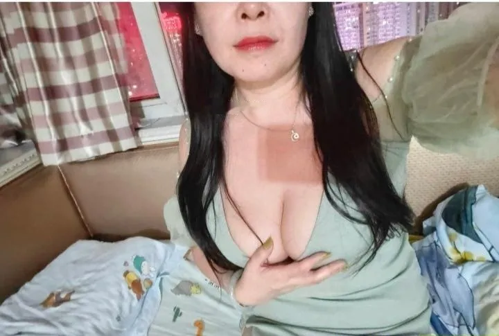 沙区温柔成熟姐姐