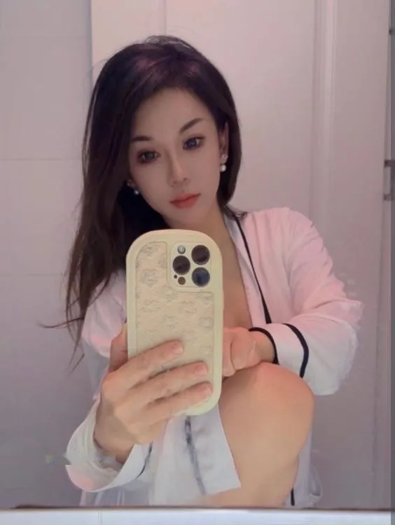 川妹子秋秋