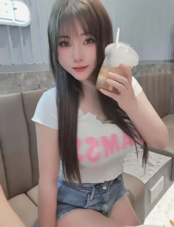 巨乳美臀健身媛