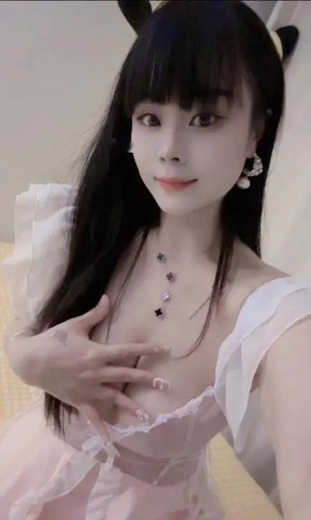 深喉女神