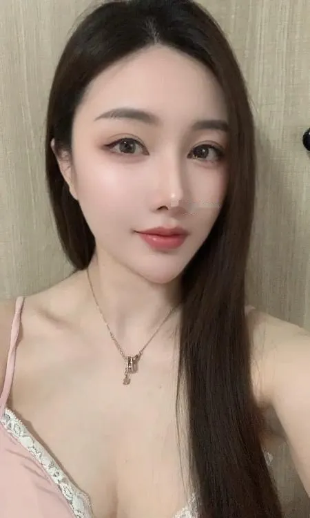 性感美女Selina