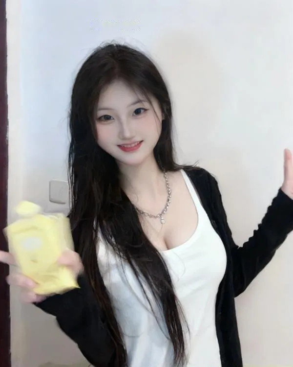 超嫩C罩杯新人妹妹