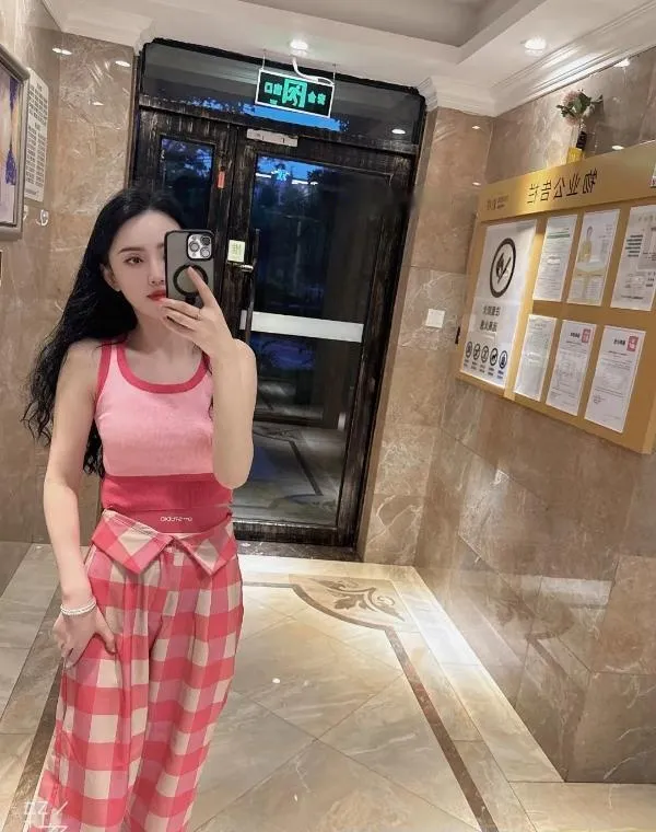 昆明身材很好真人御姐
