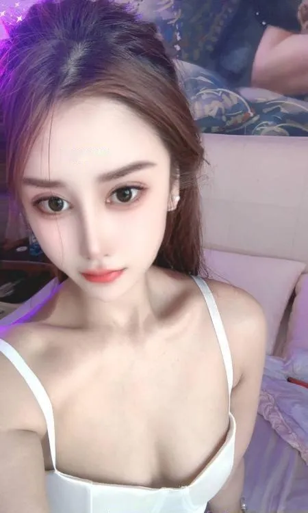 172大长腿小骚货