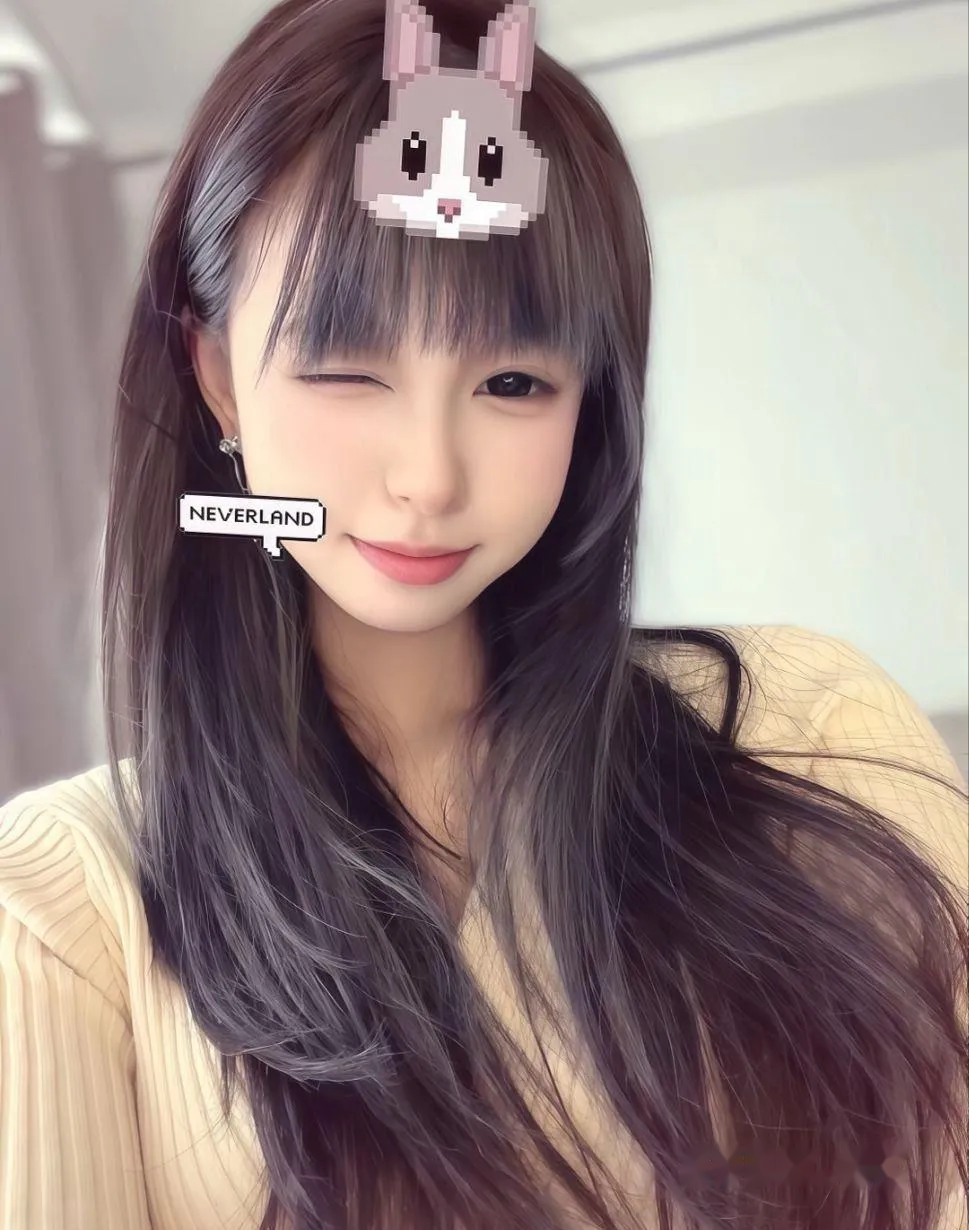 白虎逼紧小妹可内
