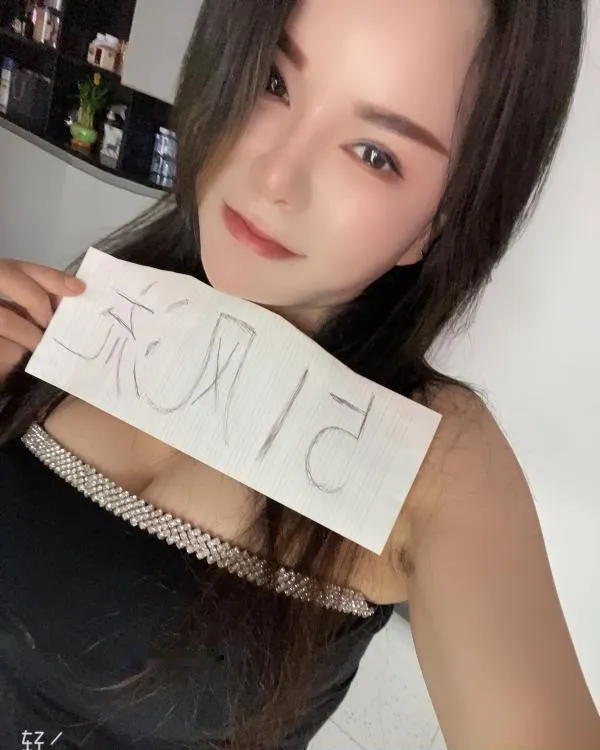 大奶御姐陆香