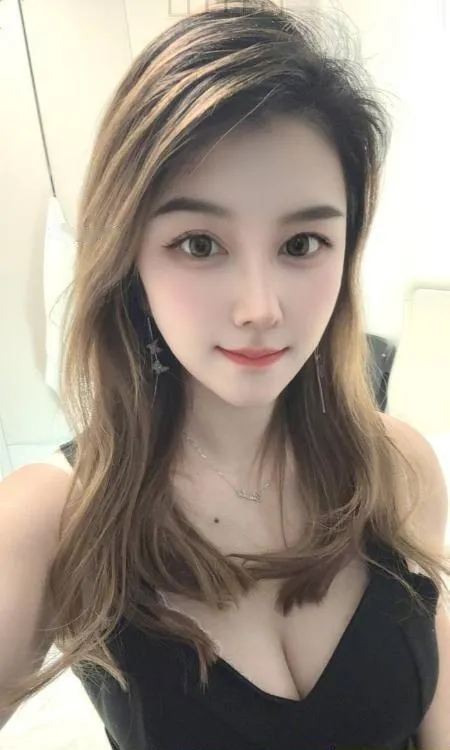 风骚服务大胸骚妹