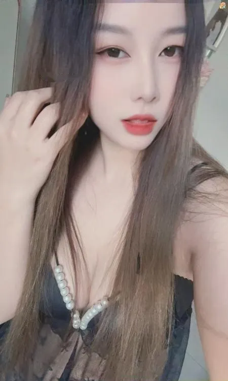 瑶海迷人少妇美佳