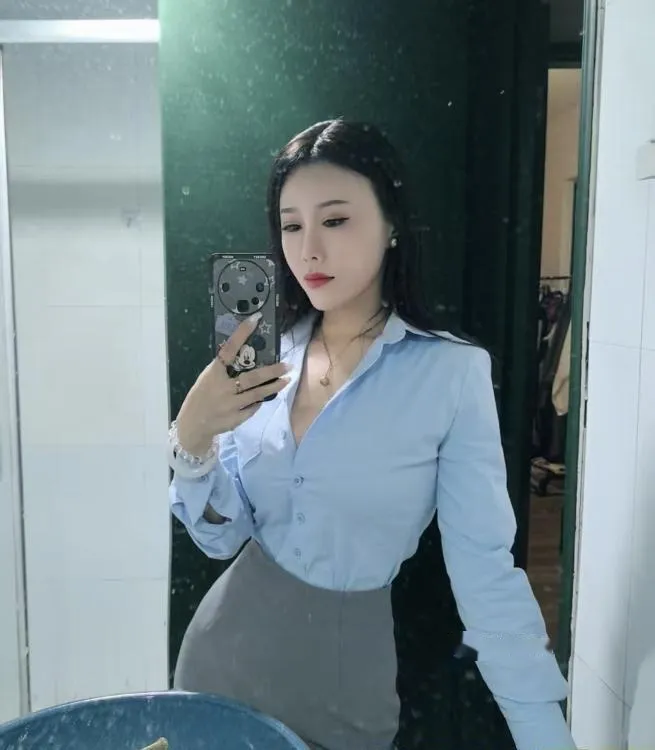 丝足女神小雅