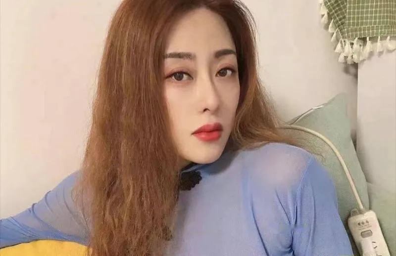 湖里妩媚性感气质御姐