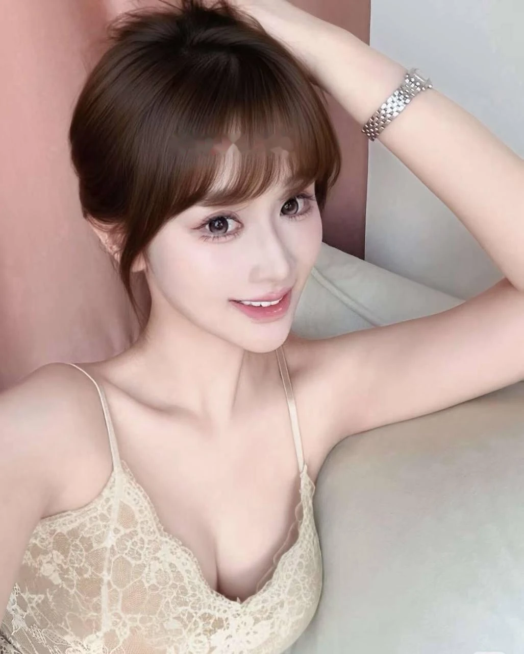大胸蜜桃臀性感少妇