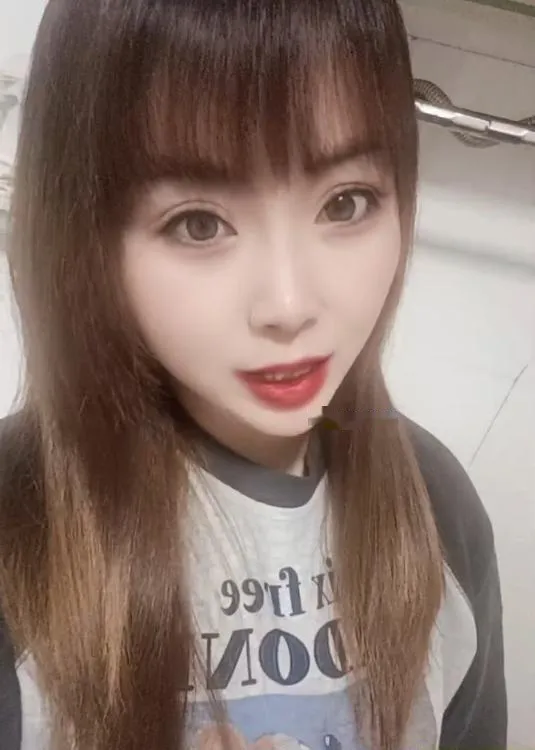 崇川居然燕燕