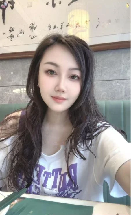 龙岗骚熟女悠悠