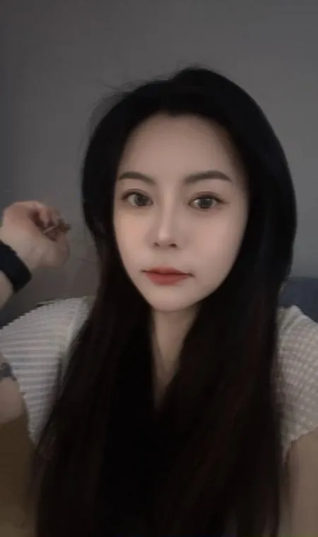 健身D杯大胸服务