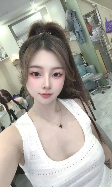 贴心女友半只狐狸