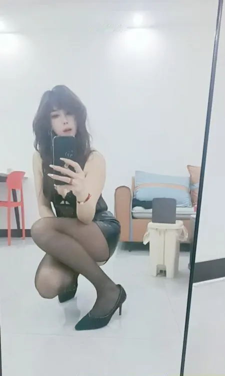 六合风骚熟女