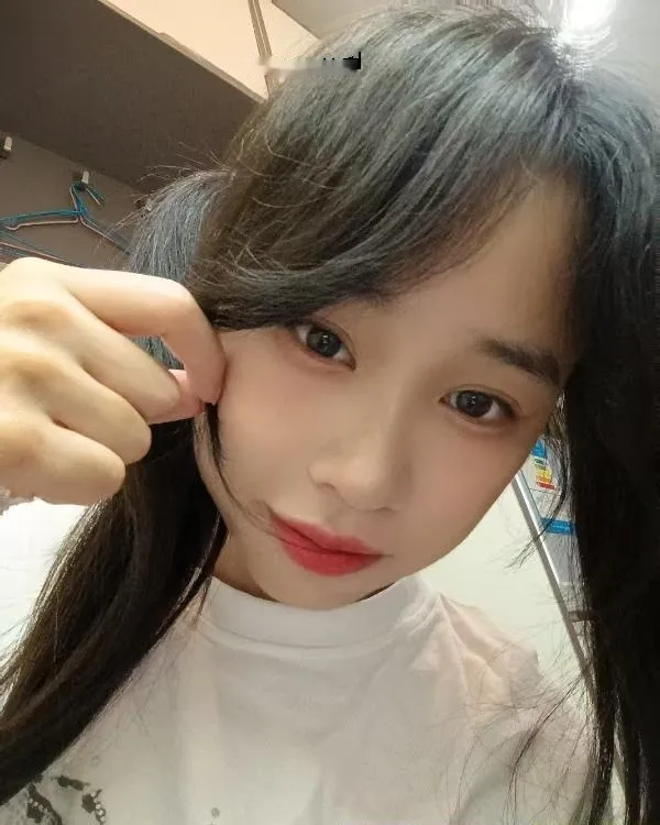 海珠萝莉妹
