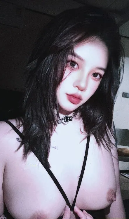 秦淮区蜜臀巨乳小猫咪