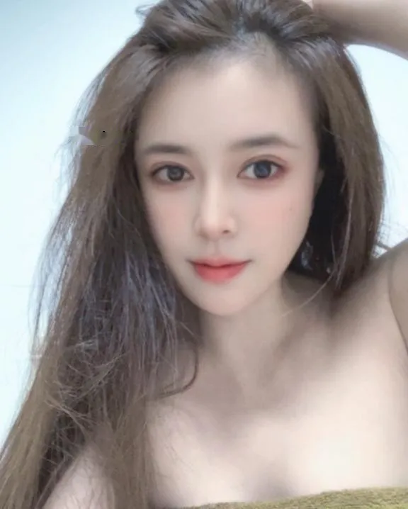 昆山长腿性感美女