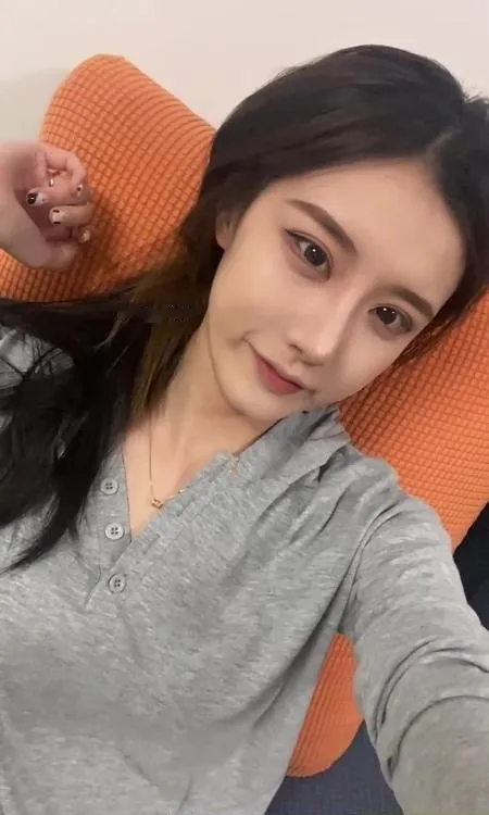 甜美御姐瑶瑶