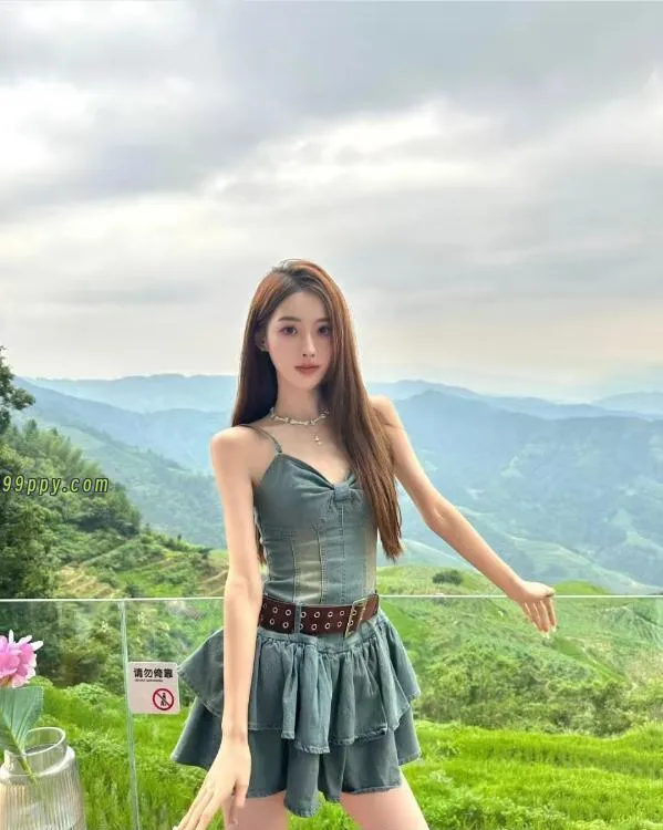 清纯甜美气质白小纯