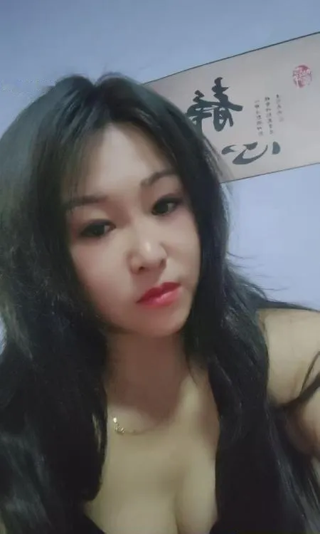 蒙古族琦琦