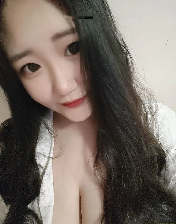 微胖巨乳小倩