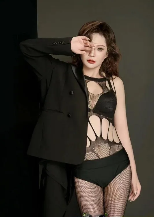 南方妹肤白貌美的阳阳