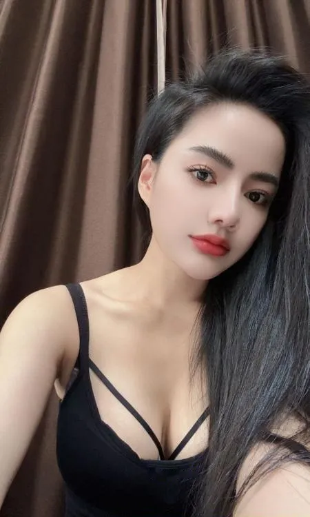 常熟哈尼族美女