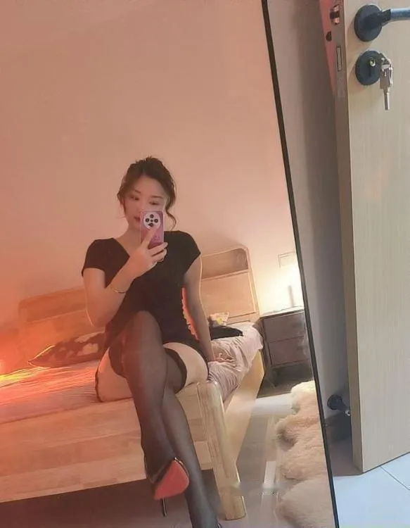 吴中小少妇甜甜